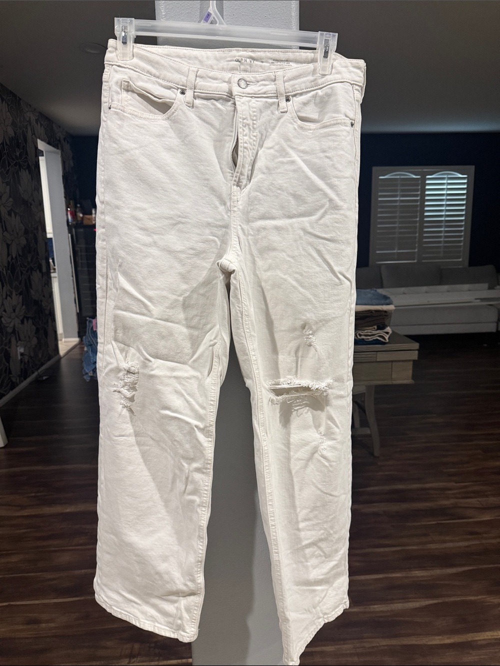 Old Navy White Relaxed Fit Distressed Jeans